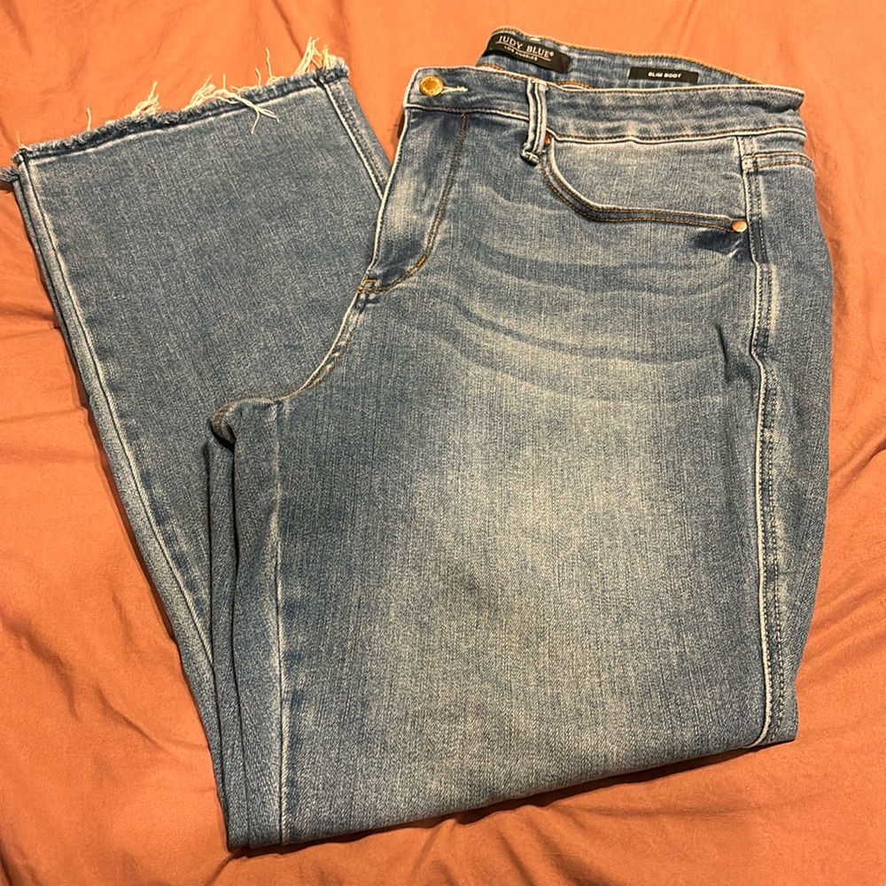 Judy blue slim boot cut jeans